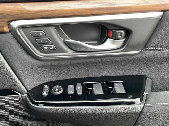 ホンダ ＣＲ－Ｖ ハイブリッド EX 岩手県 2019(平31)年 7.5万km ミッドナイトブルービームM 寒冷地仕様　純正ナビ　フルセグ　バックＣ　ＤＶＤ再生　メモリ付電動シート　ビルドインＥＴＣ２．０　ＢＳＭ　パドルシフト　レーダークルーズ　シートヒーター　ヒーター付電格ミラー　純正１８ＡＷ　スペアキー