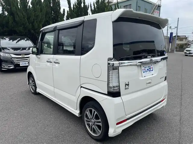 ホンダ Ｎ ＢＯＸ カスタム G SSパッケージ 和歌山県 2014(平26)年 9.6万km プレミアムホワイトパール (株)IDOMが運営する【じしゃロン和歌山店】の自社ローン専用車両になります。こちらは現金またはオートローンご利用時の価格です。自社ローンご希望の方は別途その旨お申付け下さい/純正ナビ/ワンセグテレビ/Bluetooth/DVD/バックカメラ/アイドリングストップ/ウィンカーミラー/ドアバイザー/プッシュスタート/両側パワースライドドア/HIDヘッドライト/オートライト/ETC/スマートキー