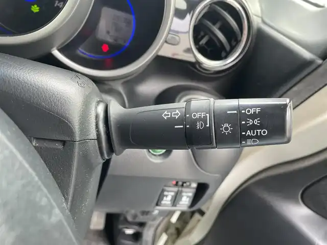 ホンダ Ｎ ＢＯＸ カスタム G SSパッケージ 和歌山県 2014(平26)年 9.6万km プレミアムホワイトパール (株)IDOMが運営する【じしゃロン和歌山店】の自社ローン専用車両になります。こちらは現金またはオートローンご利用時の価格です。自社ローンご希望の方は別途その旨お申付け下さい/純正ナビ/ワンセグテレビ/Bluetooth/DVD/バックカメラ/アイドリングストップ/ウィンカーミラー/ドアバイザー/プッシュスタート/両側パワースライドドア/HIDヘッドライト/オートライト/ETC/スマートキー