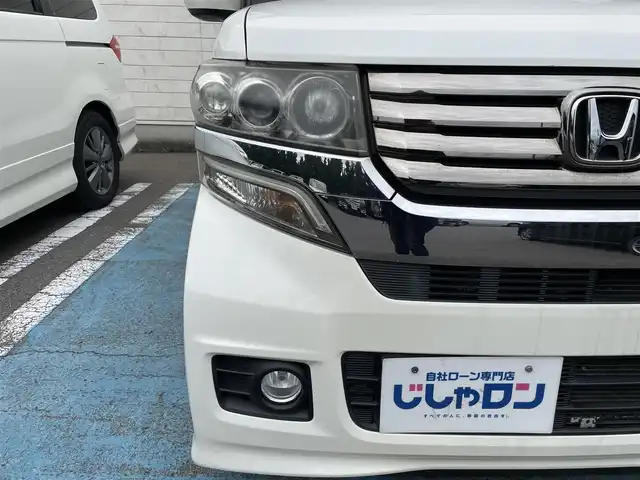 ホンダ Ｎ ＢＯＸ カスタム G SSパッケージ 和歌山県 2014(平26)年 9.6万km プレミアムホワイトパール (株)IDOMが運営する【じしゃロン和歌山店】の自社ローン専用車両になります。こちらは現金またはオートローンご利用時の価格です。自社ローンご希望の方は別途その旨お申付け下さい/純正ナビ/ワンセグテレビ/Bluetooth/DVD/バックカメラ/アイドリングストップ/ウィンカーミラー/ドアバイザー/プッシュスタート/両側パワースライドドア/HIDヘッドライト/オートライト/ETC/スマートキー