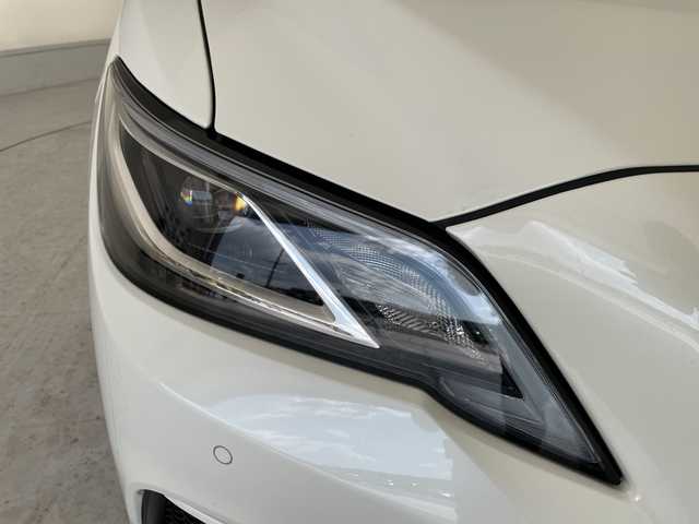 トヨタ クラウン ハイブリッド S Cパッケージ 愛知県 2018(平30)年 2.1万km ホワイトパールクリスタルシャイン トヨタセーフティセンス/純正8型ナビ/レーダークルーズコントロール/シートヒーター/バックカメラ/パワーシート/ヘッドアップディスプレイ/コーナーセンサー/純正アルミホイール/ブラインドスポットモニター/LEDヘッドライト/パドルシフト/オートマチックハイビーム/ドライブレコーダー/ETC/衝突軽減システム/フルセグ/CD/Bluetooth/ステアリングスイッチ/スマートキー/プッシュスタート