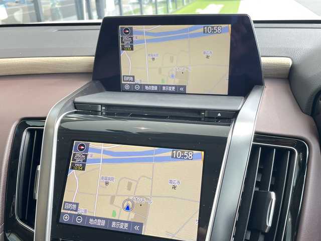 トヨタ クラウン ハイブリッド S Cパッケージ 愛知県 2018(平30)年 2.1万km ホワイトパールクリスタルシャイン トヨタセーフティセンス/純正8型ナビ/レーダークルーズコントロール/シートヒーター/バックカメラ/パワーシート/ヘッドアップディスプレイ/コーナーセンサー/純正アルミホイール/ブラインドスポットモニター/LEDヘッドライト/パドルシフト/オートマチックハイビーム/ドライブレコーダー/ETC/衝突軽減システム/フルセグ/CD/Bluetooth/ステアリングスイッチ/スマートキー/プッシュスタート