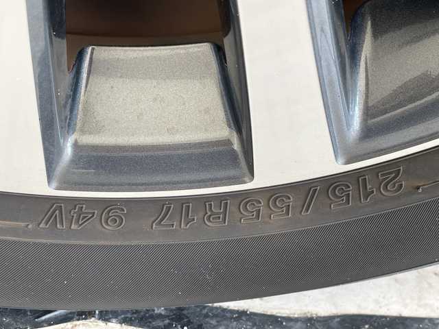 トヨタ クラウン ハイブリッド S Cパッケージ 愛知県 2018(平30)年 2.1万km ホワイトパールクリスタルシャイン トヨタセーフティセンス/純正8型ナビ/レーダークルーズコントロール/シートヒーター/バックカメラ/パワーシート/ヘッドアップディスプレイ/コーナーセンサー/純正アルミホイール/ブラインドスポットモニター/LEDヘッドライト/パドルシフト/オートマチックハイビーム/ドライブレコーダー/ETC/衝突軽減システム/フルセグ/CD/Bluetooth/ステアリングスイッチ/スマートキー/プッシュスタート