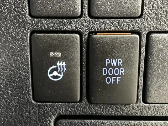 トヨタ アルファード S Cパッケージ 福島県 2017(平29)年 3.7万km ホワイトパールクリスタルシャイン トヨタセーフティセンス/・衝突軽減/・車線逸脱防止機能/・オートハイビーム/・クリアランスソナー/・コーナリングランプ/サンルーフ/フリップダウンモニター/JBLサウンド/純正10インチディスプレイオーディオ/・フルセグ/TV/BT/SD/AUX/CD/DVD/USB/FM/AM/バックカメラ/両側パワースライドドア/追従走行付きクルーズコントロール/LEDオートライト/・フォグライト/3列シート/・パワーシート/・オットマン/・ハーフレザー/・ロールサンシェード/純正アルミホイール付きサマータイヤ/ドライブレコーダー/ETC/電子パーキング/・オートブレーキホールド/純正フロアマット/純正ドアバイザー/ウィンカーミラー/・オートミラー/・フェンダーミラー/MTモード付AT/プッシュスタート/・スマートキー/・スペアキー