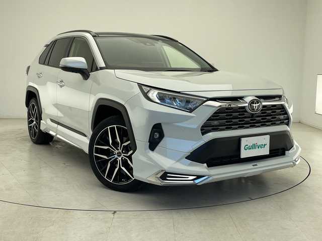 トヨタ ＲＡＶ４ G Zパッケージ 千葉県 2023(令5)年 0.8万km プラチナホワイトパールマイカ モデリスタエアロ（F・S・R)/トヨタセーフティセンス/プリクラッシュセーフティ/レーントレーシングアシスト/レーンディパーチャーアラート/ロードサインアシスト/レーダークルーズコントロール/オートマチックハイビーム/先行車発進アラーム/ブラインドスポットモニター/リアクロストラフィックアラート/前後クリアランスソナー/10.5型純正ディスプレイオーディオ/　Bluetooth/AppleCarplay/AndroidAuto/AM/FM/フルセグTV/パノラミックビューモニター/ビルトインETC/サンルーフ/デジタルインナーミラー/純正ドライブレコーダー/パワーバックドア/合皮シート/ステアリングヒーター/前席シートヒーター/前席エアーシート/運転席パワーシート/シートメモリ/オートライト/LEDヘッドライト/フォグランプ/ダウンヒルアシスト/電子パーキング/オートブレーキホールド/プッシュスタート/スマートキー