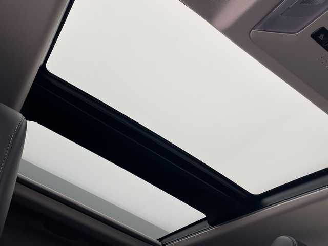 トヨタ ＲＡＶ４ G Zパッケージ 千葉県 2023(令5)年 0.8万km プラチナホワイトパールマイカ モデリスタエアロ（F・S・R)/トヨタセーフティセンス/プリクラッシュセーフティ/レーントレーシングアシスト/レーンディパーチャーアラート/ロードサインアシスト/レーダークルーズコントロール/オートマチックハイビーム/先行車発進アラーム/ブラインドスポットモニター/リアクロストラフィックアラート/前後クリアランスソナー/10.5型純正ディスプレイオーディオ/　Bluetooth/AppleCarplay/AndroidAuto/AM/FM/フルセグTV/パノラミックビューモニター/ビルトインETC/サンルーフ/デジタルインナーミラー/純正ドライブレコーダー/パワーバックドア/合皮シート/ステアリングヒーター/前席シートヒーター/前席エアーシート/運転席パワーシート/シートメモリ/オートライト/LEDヘッドライト/フォグランプ/ダウンヒルアシスト/電子パーキング/オートブレーキホールド/プッシュスタート/スマートキー