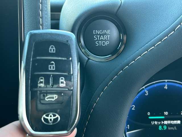 トヨタ アルファード Z 大阪府 2024(令6)年 1.7万km プラチナホワイトパールマイカ ナビ　/フルセグ　/Bluetooth　/ＨＤＭＩ/全方位カメラ　/パノラマルーフ（ＯＰ）/フリップダウンモニター　（ＯＰ）/デジタルインナーミラー　（ＯＰ）/ブラインドスポットモニター（ＯＰ）　/ヘッドアップディスプレイ　（ＯＰ）/スペアタイヤ　（ＯＰ）/モデリスタエアロ　（ＯＰ）/純正シグネチャーイルミブレード（ＯＰ）/AC100V/両側パワースライド/パワーバックドア/レザーシート　/シートヒーター（前席・2列目）/エアーシート（前席・2列目）/ビルトイン2.0ＥＴＣ　（ＯＰ）