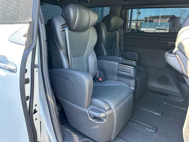 トヨタ アルファード Z 大阪府 2024(令6)年 1.7万km プラチナホワイトパールマイカ ナビ　/フルセグ　/Bluetooth　/ＨＤＭＩ/全方位カメラ　/パノラマルーフ（ＯＰ）/フリップダウンモニター　（ＯＰ）/デジタルインナーミラー　（ＯＰ）/ブラインドスポットモニター（ＯＰ）　/ヘッドアップディスプレイ　（ＯＰ）/スペアタイヤ　（ＯＰ）/モデリスタエアロ　（ＯＰ）/純正シグネチャーイルミブレード（ＯＰ）/AC100V/両側パワースライド/パワーバックドア/レザーシート　/シートヒーター（前席・2列目）/エアーシート（前席・2列目）/ビルトイン2.0ＥＴＣ　（ＯＰ）