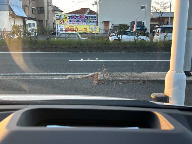 トヨタ アルファード Z 大阪府 2024(令6)年 1.7万km プラチナホワイトパールマイカ ナビ　/フルセグ　/Bluetooth　/ＨＤＭＩ/全方位カメラ　/パノラマルーフ（ＯＰ）/フリップダウンモニター　（ＯＰ）/デジタルインナーミラー　（ＯＰ）/ブラインドスポットモニター（ＯＰ）　/ヘッドアップディスプレイ　（ＯＰ）/スペアタイヤ　（ＯＰ）/モデリスタエアロ　（ＯＰ）/純正シグネチャーイルミブレード（ＯＰ）/AC100V/両側パワースライド/パワーバックドア/レザーシート　/シートヒーター（前席・2列目）/エアーシート（前席・2列目）/ビルトイン2.0ＥＴＣ　（ＯＰ）