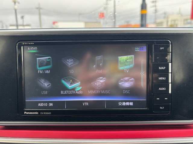 ダイハツ キャスト スポーツ SAⅡ 宮城県 2017(平29)年 7.8万km ブラックマイカメタリック 登録時走行距離７７７８３ｋｍ/Pスタート/コーナーセンサー(後)/レーダーセンサー(前)/LEDヘッドライト/フォグランプ/タイヤ【ブリヂストン・セイバーリングSL201】22年製/ステアリングリモコン/アイドリングストップ/横滑り防止/衝突軽減ブレーキ/車線逸脱警報/盗難防止装置/ABS/パワステ/パワーウインドウ/ETC/ドライブレコーダー/ベンチシート/社外ゴム製フロアマット/オートライト/パドルシフト/純正フルエアロ(F/S/R)/AM・FM/SD/iPad/TV/USB/CD/DVD