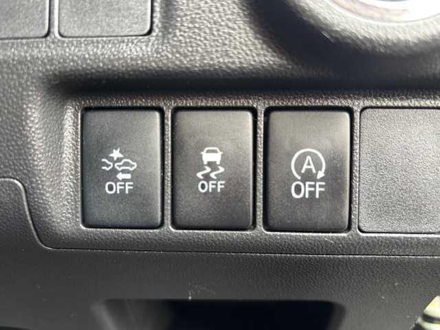 ダイハツ キャスト スポーツ SAⅡ 宮城県 2017(平29)年 7.8万km ブラックマイカメタリック 登録時走行距離７７７８３ｋｍ/Pスタート/コーナーセンサー(後)/レーダーセンサー(前)/LEDヘッドライト/フォグランプ/タイヤ【ブリヂストン・セイバーリングSL201】22年製/ステアリングリモコン/アイドリングストップ/横滑り防止/衝突軽減ブレーキ/車線逸脱警報/盗難防止装置/ABS/パワステ/パワーウインドウ/ETC/ドライブレコーダー/ベンチシート/社外ゴム製フロアマット/オートライト/パドルシフト/純正フルエアロ(F/S/R)/AM・FM/SD/iPad/TV/USB/CD/DVD