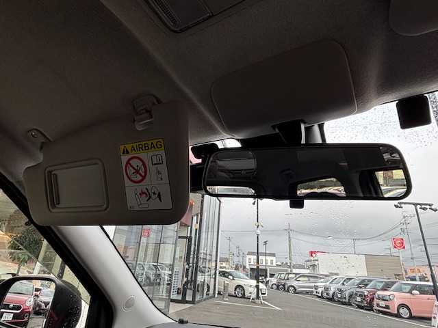 ダイハツ キャスト スポーツ SAⅡ 宮城県 2017(平29)年 7.8万km ブラックマイカメタリック 登録時走行距離７７７８３ｋｍ/Pスタート/コーナーセンサー(後)/レーダーセンサー(前)/LEDヘッドライト/フォグランプ/タイヤ【ブリヂストン・セイバーリングSL201】22年製/ステアリングリモコン/アイドリングストップ/横滑り防止/衝突軽減ブレーキ/車線逸脱警報/盗難防止装置/ABS/パワステ/パワーウインドウ/ETC/ドライブレコーダー/ベンチシート/社外ゴム製フロアマット/オートライト/パドルシフト/純正フルエアロ(F/S/R)/AM・FM/SD/iPad/TV/USB/CD/DVD