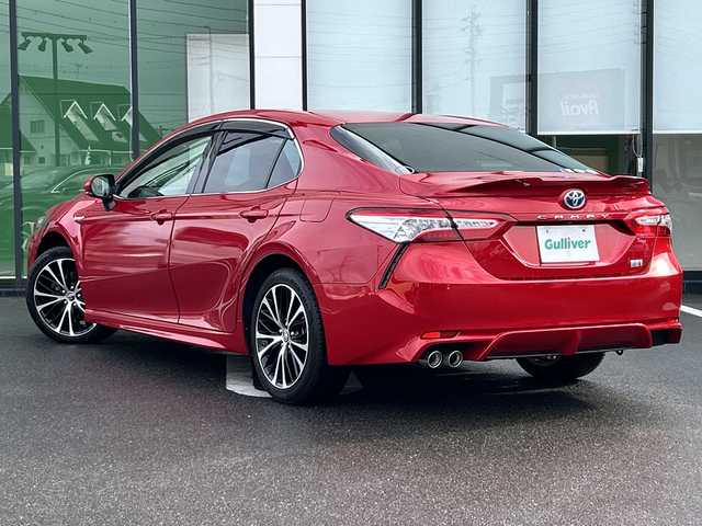 トヨタ カムリ WSレザーパッケージ 岐阜県 2018(平30)年 3.8万km エモーショナルレッドⅡ 登録時走行距離：37250km/TコネクトSDナビ/バックモニター/フルセグテレビ・Bluetooth・CD/レーダークルーズコントロール/ブラインドスポットモニター/前方ドライブレコーダー/レザーシート/シートヒーター/禁煙車/コーナーセンサー/レーンキープアシスト/LEDヘッドライト/オートライト/オートマチックハイビーム/電動リアゲート/USB/パドルシフト/アイドリングストップ