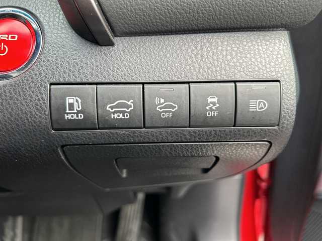 トヨタ カムリ WSレザーパッケージ 岐阜県 2018(平30)年 3.8万km エモーショナルレッドⅡ 登録時走行距離：37250km/TコネクトSDナビ/バックモニター/フルセグテレビ・Bluetooth・CD/レーダークルーズコントロール/ブラインドスポットモニター/前方ドライブレコーダー/レザーシート/シートヒーター/禁煙車/コーナーセンサー/レーンキープアシスト/LEDヘッドライト/オートライト/オートマチックハイビーム/電動リアゲート/USB/パドルシフト/アイドリングストップ