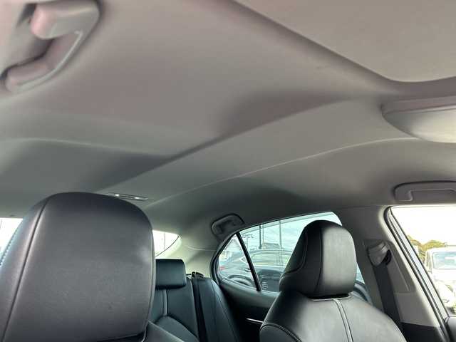 トヨタ カムリ WSレザーパッケージ 岐阜県 2018(平30)年 3.8万km エモーショナルレッドⅡ 登録時走行距離：37250km/TコネクトSDナビ/バックモニター/フルセグテレビ・Bluetooth・CD/レーダークルーズコントロール/ブラインドスポットモニター/前方ドライブレコーダー/レザーシート/シートヒーター/禁煙車/コーナーセンサー/レーンキープアシスト/LEDヘッドライト/オートライト/オートマチックハイビーム/電動リアゲート/USB/パドルシフト/アイドリングストップ