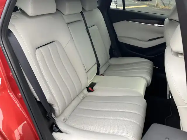 マツダ マツダ６ワゴン XD Lパッケージ 広島県 2019(令1)年 4.4万km ソウルレッドクリスタルM スマートブレーキサポート/マツダコネクトナビ/360度モニター/ホワイトレザーシート/4WD車/シートヒーター（運転席・助手席）/ベンチレーションシート（運転席・助手席）/パワーシート（運転席・助手席）/フルセグTV/Bluetooth/ステアリングヒーター/レーダークルーズ/ヘッドアップディスプレイ/ブラインドスポットモニタリング/レーンキープアシスト/ルーフレール/新車保証書/取扱説明書/スペアキー