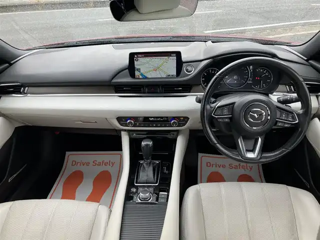 マツダ マツダ６ワゴン XD Lパッケージ 広島県 2019(令1)年 4.4万km ソウルレッドクリスタルM スマートブレーキサポート/マツダコネクトナビ/360度モニター/ホワイトレザーシート/4WD車/シートヒーター（運転席・助手席）/ベンチレーションシート（運転席・助手席）/パワーシート（運転席・助手席）/フルセグTV/Bluetooth/ステアリングヒーター/レーダークルーズ/ヘッドアップディスプレイ/ブラインドスポットモニタリング/レーンキープアシスト/ルーフレール/新車保証書/取扱説明書/スペアキー