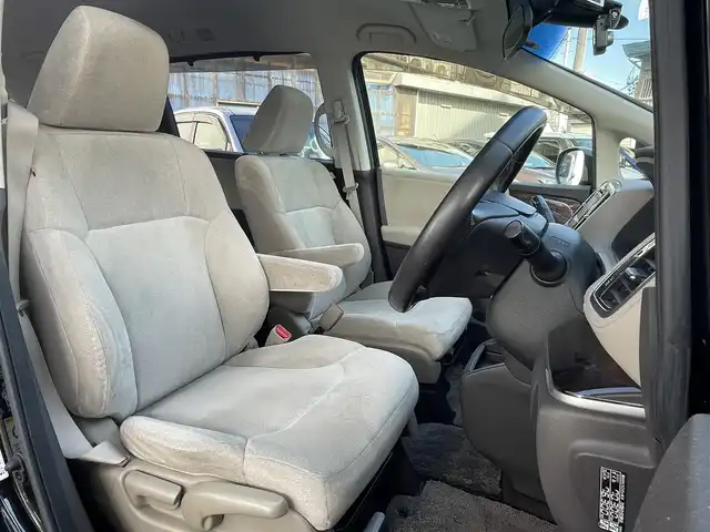 ホンダ オデッセイ G EX 岐阜県 2013(平25)年 6.8万km クリスタルブラックパール (株)IDOMが運営する【じしゃロン多治見店】の自社ローン専用車両になります。こちらは現金またはオートローンご利用時の価格です。自社ローンご希望の方は別途その旨お申付け下さい。/純正ナビ/　（Bluetooth/DVD/フルセグ）/両側パワースライドドア/純正フリップダウンモニター/クルーズコントロール/衝突軽減ブレーキ/ブラインドスポットモニター/アイドリングストップ/オートライト/フォグランプ/バックカメラ/ETC
