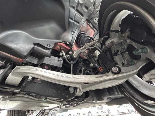 マツダ ロードスター 990S 滋賀県 2022(令4)年 1.5万km ソウルレッドクリスタルM ガソリン/2WD(FR)/6速MT/純正オーディオ/（AM/FM）/プリクラッシュブレーキアシスト	/ブラインド・スポット・モニタリング/ヒル・ローンチ・アシスト/ブレンボキャリパー/RAYS純正ホイール16インチ/ミラー一体型ドライブレコーダー/レーンキープアシスト/横滑り防止/リアコーナーセンサー/ステアリングスイッチ/オートライト/LEDヘッドライト/スマートキー/革巻きステアリング/パワーウィンドウ