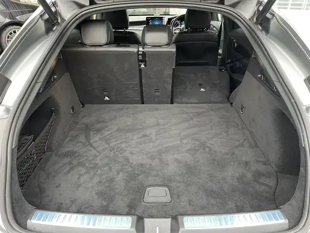 メルセデス・ベンツ Ｍ・ベンツ ＧＬＣ２２０ 東京都 2021(令3)年 2.6万km グレー 車体色　セレナイトグレーマグノ　297/ワンオーナー/マグノナイトエディション/12.3インチコックピットディスプレイ/純正ナビ/（フルセグ/BT/USB/FM/AM）/アダプティブクルーズコントロール/レンキープアシスト/ブラインドスポットモニター/全方位カメラ/パドルシフト/レザーシート/シートヒーター（D/N）/エアーシート（D/N）/パワーシート（D/N）/パワーバックドア/スマートキー×２/ETC2.0/純正２０インチアルミ
