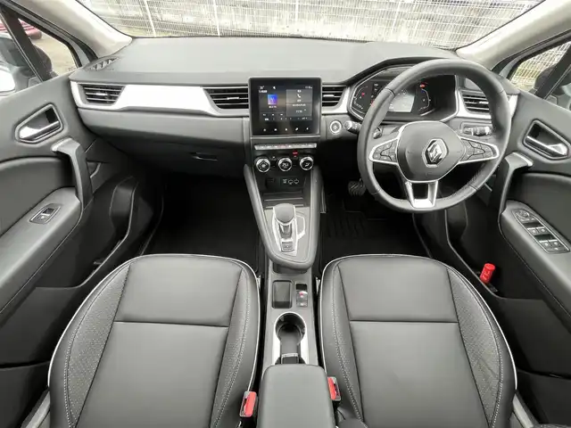 ルノー ルノー キャプチャー インテンス テックパック 静岡県 2022(令4)年 0.6万km パールⅡ レザーシート/ブラインドスポットアシスト/純正ディスプレイオーディオ/(Bluetooth/CarPlay)/衝突被害軽減システム/360°カメラ/アダプティブクルーズコントロール/レーンキープアシスト/パーキングアシスト/パワーシート /シートヒーター /スマートキー/ETC/ドライブレコーダー/フロアマット/純正18インチアルミホイール