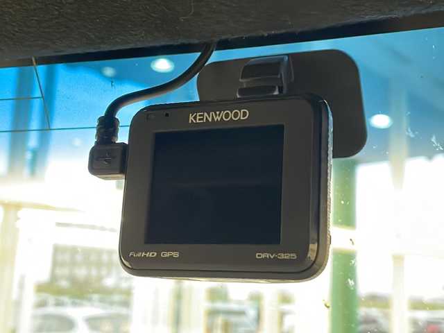 ホンダ Ｎ ＢＯＸ カスタム G L ホンダセンシング 新潟県 2018(平30)年 2.8万km クリスタルブラックパール 4WD/純正SDナビ(VXM-165VFi)/CD/DVD/フルセグテレビ/SDミュージックサーバー/バックカメラ/ETC/ドライブレコーダー/衝突被害軽減ブレーキ/レーンキープアシスト/レーダークルーズコントロール/ベンチシート/シートヒーター /ステアリングスイッチ/スマートキー/プッシュスタート/LEDヘッドライト/オートライト/フォグランプ/純正14インチアルミホイール