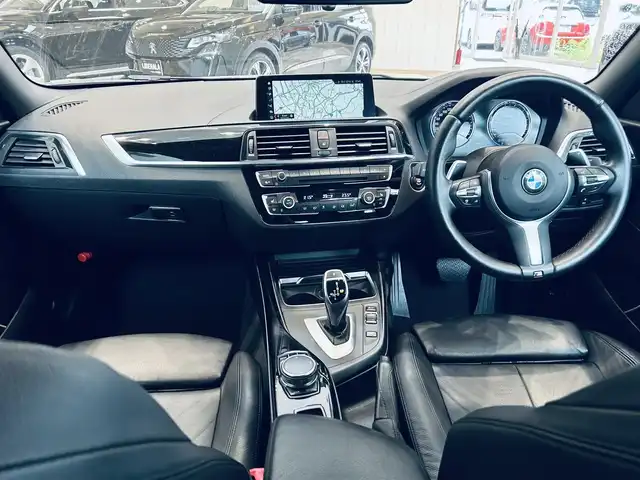 ＢＭＷ ２２０ｉ カブリオレ Mスポーツ 大阪府 2018(平30)年 3.2万km 白 ACC/黒革/パワーシート/シートヒーター/Dシートメモリ/純正ナビ/バックカメラ/インテリジェントセーフティ/純正18インチAW/LEDヘッドライト/クリアランスソナー/電動ソフトトップ