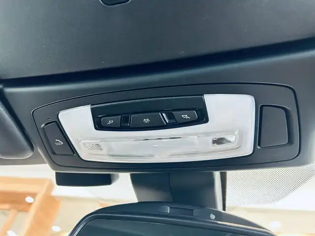 ＢＭＷ ２２０ｉ カブリオレ Mスポーツ 大阪府 2018(平30)年 3.2万km 白 ACC/黒革/パワーシート/シートヒーター/Dシートメモリ/純正ナビ/バックカメラ/インテリジェントセーフティ/純正18インチAW/LEDヘッドライト/クリアランスソナー/電動ソフトトップ