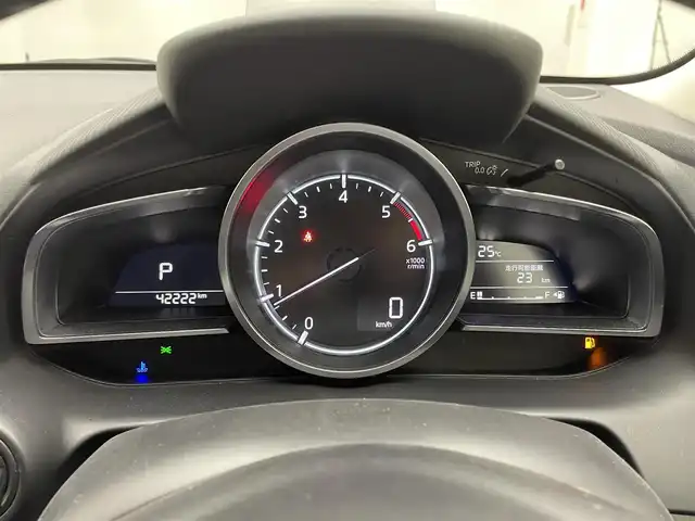 マツダ マツダ２ XD Lパッケージ 兵庫県 2019(令1)年 4.3万km ジェットブラックマイカ 純正SDナビ/フルセグ CD DVD BT USB AUX/360°ビューモニター/ドライブレコーダー/レーダークルーズコントロール/コーナーセンサー/衝突軽減ブレーキ/BSM/HUD/LEDヘッドライト/オートライト/オートハイビーム/ETC/ドライブレコーダー/ハーフレザーシート/シートヒーター/パワーシート/スマートキー/スペアキー