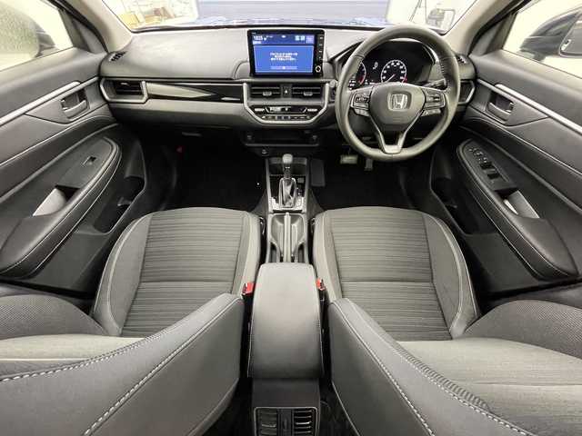ホンダ ＷＲ－Ｖ Z+ 大分県 2024(令6)年 0.4万km クリスタルブラックパール 純正9インチナビ/バックカメラ/Bluetooth/TV・FM・AM/ルーフレール/レーダークルーズ/レーンキープ/ＬＥＤヘッドライト/パドルシフト/プッシュスタート/ハーフレザーシート/クリアランスソナー/ドライブレコーダー/衝突軽減システム/フロアマット/ドアバイザー