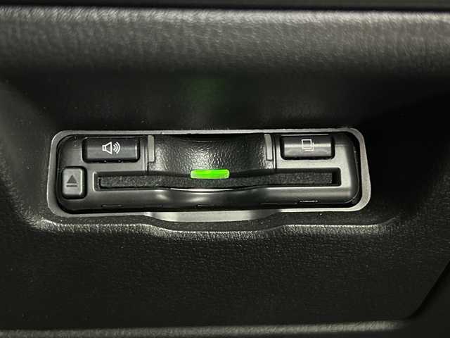 マツダ マツダ３ファストバック 15S ツーリング 愛知県 2020(令2)年 2.6万km ディープクリスタルブルーマイカ 禁煙車/純正10.25インチナビ/（フルセグTV/DVD/CD/USB/Bluetooth/HDMI)/全方位カメラ/i-ActiveSense/・衝突軽減ブレーキ/・レーンキープアシスト/・レーダークルーズコントロール/・オートマチックハイビーム/・ブラインドスポットモニター/・コーナーセンサー/ヘッドアップディスプレイ/ETC/アイドリングストップ/純正18インチアルミホイール/スマートキー/プッシュスタート/スペアキー1本/LEDヘッドライト/オートライト/純正フロアマット/横滑り防止装置/電動格納ミラー/電子パーキングブレーキ/オートホールド