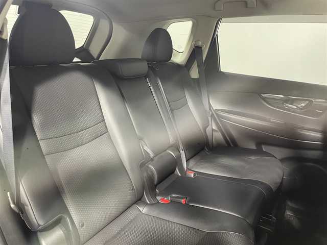 日産 エクストレイル 20Xi 大阪府 2019(平31)年 2.7万km ブリリアントホワイトパール ProPILOT 純正9incナビ(フルセグ/DVD再生/Bluetooth) 360カメラ ETC デジタルインナーミラー 革シート 電動リアゲート 衝突軽減 レーダーC BSM クリアランスソナー