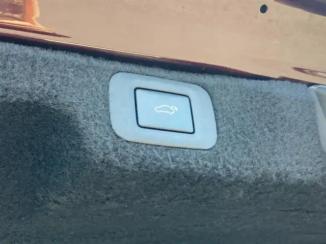 レクサス ＬＳ 500h Iパッケージ 静岡県 2018(平30)年 5万km ソニックアゲート ムーンルーフ/純正12.3型ナビ/　(Bluetooth/DVD/Blu-ray)/フルセグTV/パノラミックビューモニター/ビルトインETC2.0/レーダークルーズコントロール/クリアランスソナー/セーフティシステムプラスA/・プリクラッシュセーフティシステム/・レーンチェンジアシスト/・ドライバー異常時停車支援システム/・アダプティブハイビームシステム/・ロードサインアシスト/・先行車発進告知機能/・フロントクロストラフィックアラート/・レーントレーシングアシスト/LEDヘッドランプ/本革巻きステアリング/パドルシフト/本革シート/前席パワーシート/前席シートヒーター/ベンチレーション/プレミアムサウンドシステム/純正19インチアルミホイール/スマートエントリー/スタートシステム/禁煙車/カードキー有