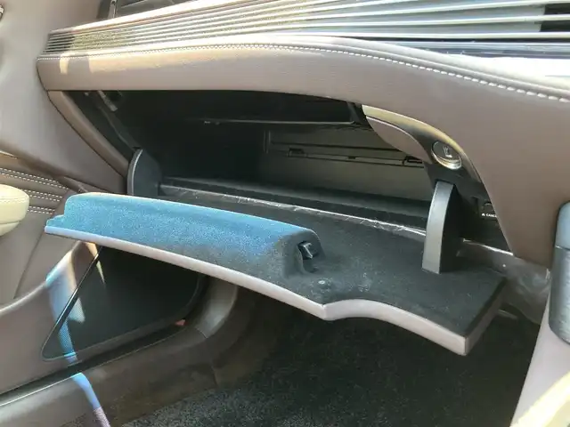 レクサス ＬＳ 500h Iパッケージ 静岡県 2018(平30)年 5万km ソニックアゲート ムーンルーフ/純正12.3型ナビ/　(Bluetooth/DVD/Blu-ray)/フルセグTV/パノラミックビューモニター/ビルトインETC2.0/レーダークルーズコントロール/クリアランスソナー/セーフティシステムプラスA/・プリクラッシュセーフティシステム/・レーンチェンジアシスト/・ドライバー異常時停車支援システム/・アダプティブハイビームシステム/・ロードサインアシスト/・先行車発進告知機能/・フロントクロストラフィックアラート/・レーントレーシングアシスト/LEDヘッドランプ/本革巻きステアリング/パドルシフト/本革シート/前席パワーシート/前席シートヒーター/ベンチレーション/プレミアムサウンドシステム/純正19インチアルミホイール/スマートエントリー/スタートシステム/禁煙車/カードキー有