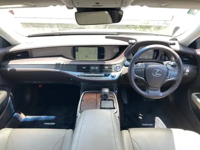 レクサス ＬＳ 500h Iパッケージ 静岡県 2018(平30)年 5万km ソニックアゲート ムーンルーフ/純正12.3型ナビ/　(Bluetooth/DVD/Blu-ray)/フルセグTV/パノラミックビューモニター/ビルトインETC2.0/レーダークルーズコントロール/クリアランスソナー/セーフティシステムプラスA/・プリクラッシュセーフティシステム/・レーンチェンジアシスト/・ドライバー異常時停車支援システム/・アダプティブハイビームシステム/・ロードサインアシスト/・先行車発進告知機能/・フロントクロストラフィックアラート/・レーントレーシングアシスト/LEDヘッドランプ/本革巻きステアリング/パドルシフト/本革シート/前席パワーシート/前席シートヒーター/ベンチレーション/プレミアムサウンドシステム/純正19インチアルミホイール/スマートエントリー/スタートシステム/禁煙車/カードキー有