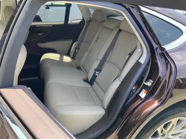 レクサス ＬＳ 500h Iパッケージ 静岡県 2018(平30)年 5万km ソニックアゲート ムーンルーフ/純正12.3型ナビ/　(Bluetooth/DVD/Blu-ray)/フルセグTV/パノラミックビューモニター/ビルトインETC2.0/レーダークルーズコントロール/クリアランスソナー/セーフティシステムプラスA/・プリクラッシュセーフティシステム/・レーンチェンジアシスト/・ドライバー異常時停車支援システム/・アダプティブハイビームシステム/・ロードサインアシスト/・先行車発進告知機能/・フロントクロストラフィックアラート/・レーントレーシングアシスト/LEDヘッドランプ/本革巻きステアリング/パドルシフト/本革シート/前席パワーシート/前席シートヒーター/ベンチレーション/プレミアムサウンドシステム/純正19インチアルミホイール/スマートエントリー/スタートシステム/禁煙車/カードキー有