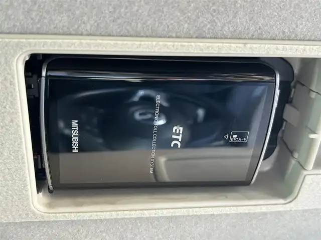 マツダ デミオ 13S 島根県 2015(平27)年 6万km チタニウムフラッシュマイカ 登録時走行距離59504km/純正ナビ（Bluetooth/AM/FM）/CD/DVDプレイヤー/地上デジタルTVチューナー(フルセグ)/バックカメラ/LEDヘッドランプ/オートライトシステム/フルオートエアコン/i-stop機能/ETC/ステアリングスイッチ/横滑り防止装置/衝突被害軽減ブレーキ/15インチ社外AW/ドアバイザー/プッシュスタート/スマートキー(スペアキー×1)