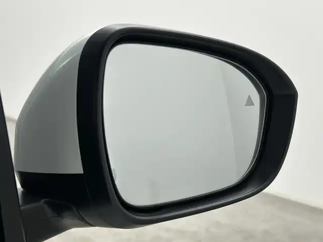 日産 セレナ e－パワー ハイウェイスター V 三重県 2025(令7)年 0.1千km プリズムホワイト 純正12.3インチナビ/フルセグ/HDMI/インテリジェントアラウンドビューモニター/インテリジェントルームミラー/ワイヤレス充電器/ETC2.0/ドライブレコーダー（前後セット）/プロパイロット/レーダークルーズコントロール/衝突軽減ブレーキ/レーンキープアシスト/ブラインドスポットモニター/コーナーセンサー/オートハイビーム/純正16インチAW/両側パワースライドドア/スマートキー２
