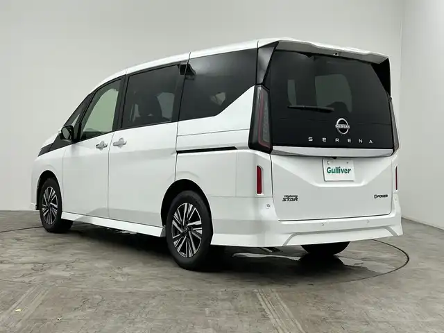 日産 セレナ e－パワー ハイウェイスター V 三重県 2025(令7)年 0.1千km プリズムホワイト 純正12.3インチナビ/フルセグ/HDMI/インテリジェントアラウンドビューモニター/インテリジェントルームミラー/ワイヤレス充電器/ETC2.0/ドライブレコーダー（前後セット）/プロパイロット/レーダークルーズコントロール/衝突軽減ブレーキ/レーンキープアシスト/ブラインドスポットモニター/コーナーセンサー/オートハイビーム/純正16インチAW/両側パワースライドドア/スマートキー２