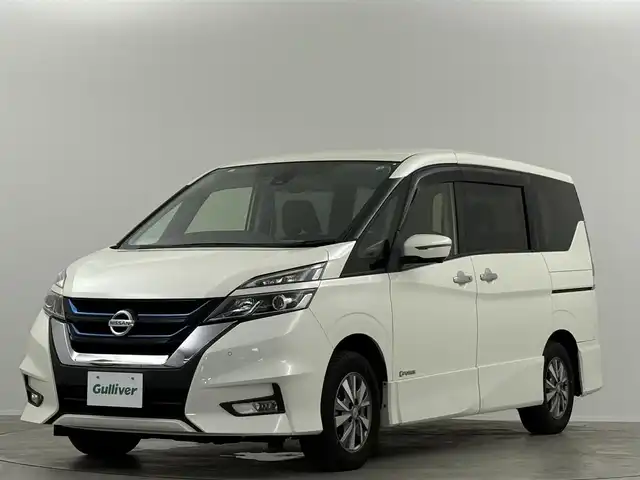 日産 セレナ e－パワー ハイウェイスター V 埼玉県 2018(平30)年 4.2万km ブリリアントホワイトパール 純９型ナビ　プロパイロット　フリップダウンモニター　全方位　温シート　液晶ミラー　両側電動　ETC　ドライブレコーダー　ハンドルヒーター　衝突被害軽減　レーダークルーズコントロール　コーナーセンサー
