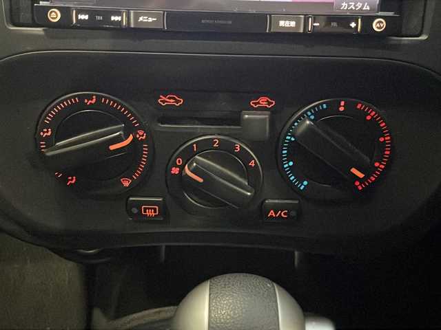 日産 ジューク 15RS 島根県 2015(平27)年 8.5万km サンライトイエロー 社外7インチメモリナビゲーション(AVIC-RZ03)/フルセグ CD DVD SD ラジオ/ETC/アイドリングストップ/電動格納ミラー/シートリフター/ヘッドライトレベライザー