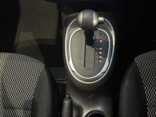 日産 ジューク 15RS 島根県 2015(平27)年 8.5万km サンライトイエロー 社外7インチメモリナビゲーション(AVIC-RZ03)/フルセグ CD DVD SD ラジオ/ETC/アイドリングストップ/電動格納ミラー/シートリフター/ヘッドライトレベライザー