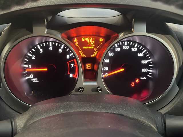 日産 ジューク 15RS 島根県 2015(平27)年 8.5万km サンライトイエロー 社外7インチメモリナビゲーション(AVIC-RZ03)/フルセグ CD DVD SD ラジオ/ETC/アイドリングストップ/電動格納ミラー/シートリフター/ヘッドライトレベライザー