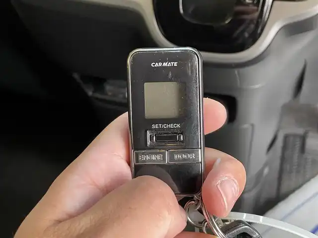 ホンダ Ｎ ＢＯＸ G SSパッケージ 岩手県 2013(平25)年 9.6万km プレミアムディープロッソパール ４WD/両側パワースライドドア/横滑り防止装置/アイドリングストップ/ヒーテッドドアミラー/運転席ハイトアジャスター/ヘッドライトレベライザー/ベンチシート/チップアップリアシート/ETC/エンジンスターター/スマートキーシステム/14インチアルミホイール