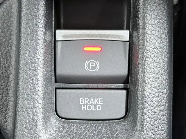 ホンダ ヴェゼル ハイブリッド e:HEV Z 大阪府 2025(令7)年 0.1千km プラチナホワイトパール 純正ナビ /シートヒーター /ホンダセンシング/レーダークルコン　/コーナーセンサー　/レーンアシスト　/ＬＥＤヘッドライト　/電動リアゲート　/プッシュスタート　/ブラインドスポットモニター　/オートライト/オートエアコン/電格ミラー　/ハンドルヒーター