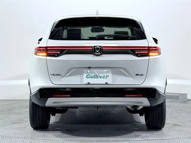 ホンダ ヴェゼル ハイブリッド e:HEV Z 大阪府 2025(令7)年 0.1千km プラチナホワイトパール 純正ナビ /シートヒーター /ホンダセンシング/レーダークルコン　/コーナーセンサー　/レーンアシスト　/ＬＥＤヘッドライト　/電動リアゲート　/プッシュスタート　/ブラインドスポットモニター　/オートライト/オートエアコン/電格ミラー　/ハンドルヒーター