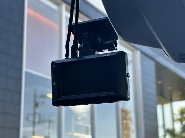 シトロエン グランドＣ４ピカソ シャイン ブルーHDi 埼玉県 2017(平29)年 5.8万km ベージュ ACC /Apple Car Play /バックカメラ レーンキープアシスト /インテリジェントハイビーム /ブラインドスポットモニター /パーキングセンサー /ドライブレコーダー /ETC /3列シート /純正17アルミホイール