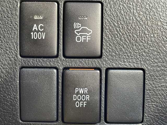 トヨタ アルファードハイブリット G 岩手県 2016(平28)年 2.9万km ブラック 9型ナビ バックC 電動リアゲート 両側電動スライドドア フルセグ DVD再生 メモリ付電動シート レーダークルーズコントロール AC100Vコンセント ビルドインETC オットマン 純正17インチAW オートLEDライト フォグ