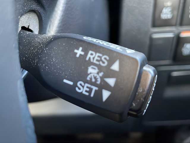 トヨタ アルファードハイブリット G 岩手県 2016(平28)年 2.9万km ブラック 9型ナビ バックC 電動リアゲート 両側電動スライドドア フルセグ DVD再生 メモリ付電動シート レーダークルーズコントロール AC100Vコンセント ビルドインETC オットマン 純正17インチAW オートLEDライト フォグ