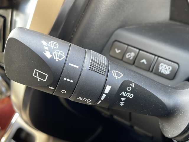 トヨタ アルファードハイブリット G 岩手県 2016(平28)年 2.9万km ブラック 9型ナビ バックC 電動リアゲート 両側電動スライドドア フルセグ DVD再生 メモリ付電動シート レーダークルーズコントロール AC100Vコンセント ビルドインETC オットマン 純正17インチAW オートLEDライト フォグ